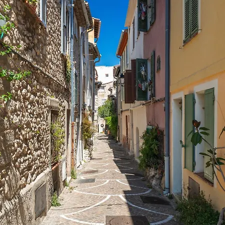 Castelet - Welkeys * 昂蒂布