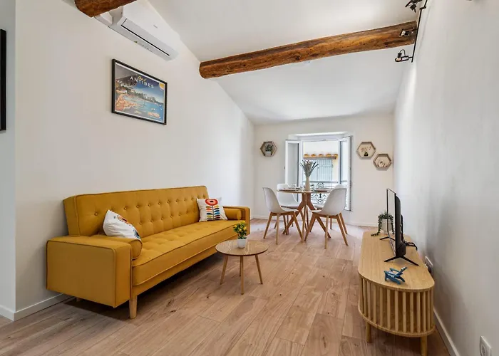 Castelet - Welkeys * Antibes